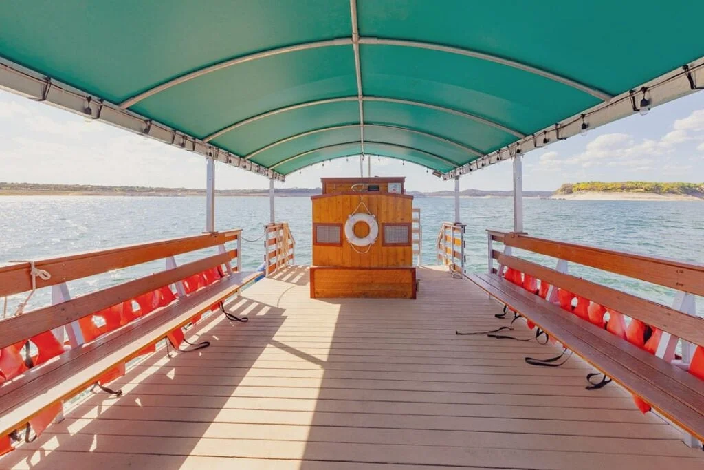 Elegant wedding celebration with professional alcohol service in Austin